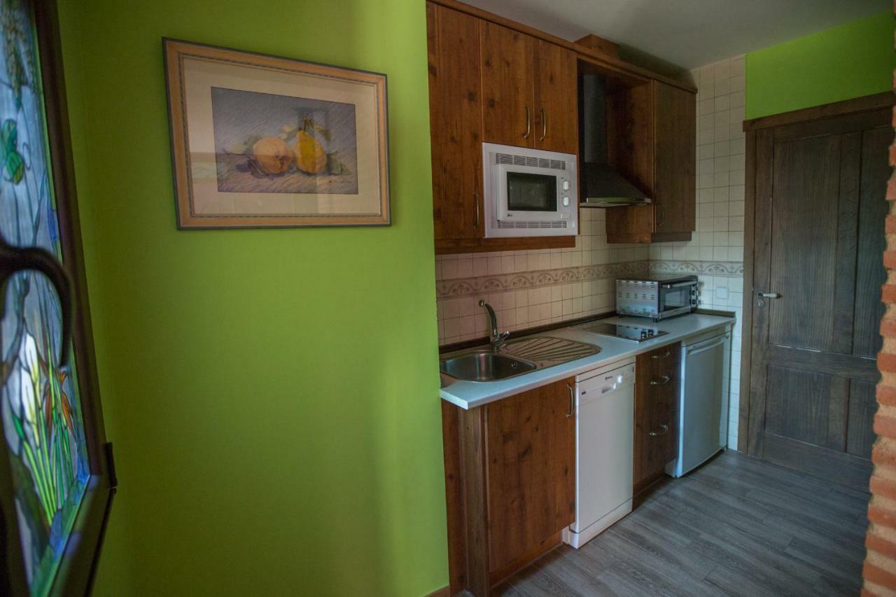 Apartamentos Rurales Senora Clara Arbancon Eksteriør bilde